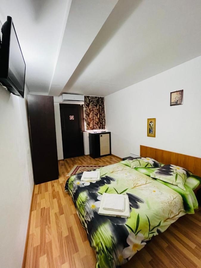 ホテル Casa Camelia ドゥボバ エクステリア 写真